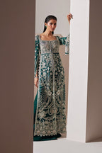 Emerald Hand-Embellished Organza Gown | Luxury Formal Ensemble