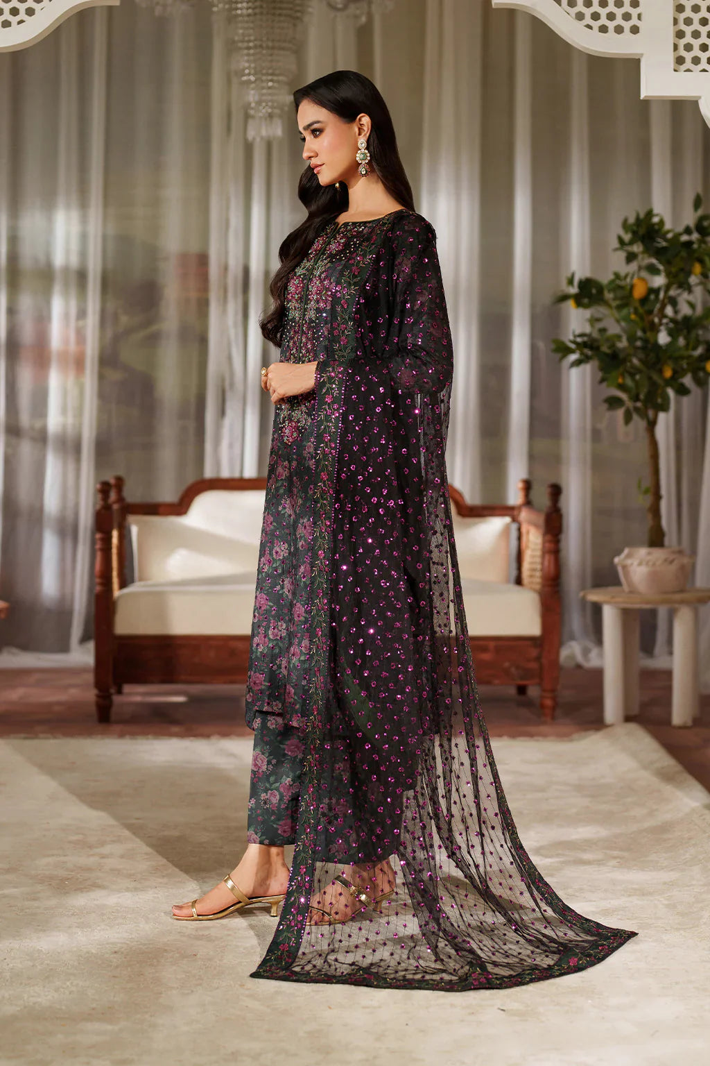 03-Piece Printed Lawn suit - Ready To Wear