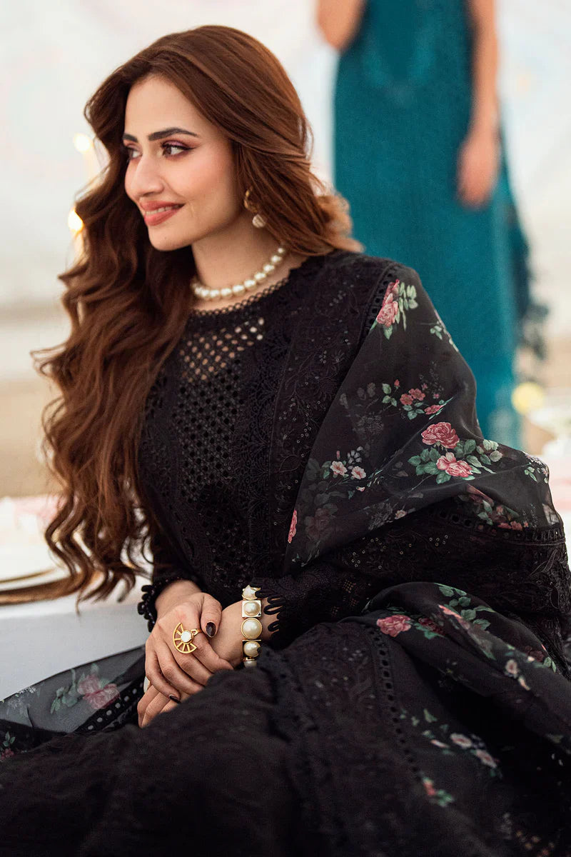 03-Piece Lawn Suit With Heavy Embroidery - Ready To Wear