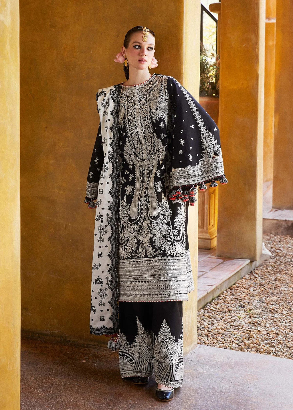 03-Piece Lawn Suit With Embroidery - Ready To Wear
