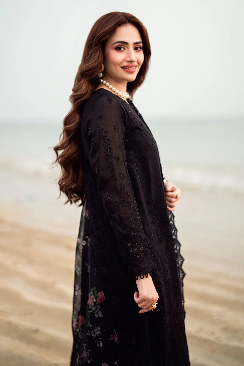 03-Piece Lawn Suit With Heavy Embroidery - Ready To Wear