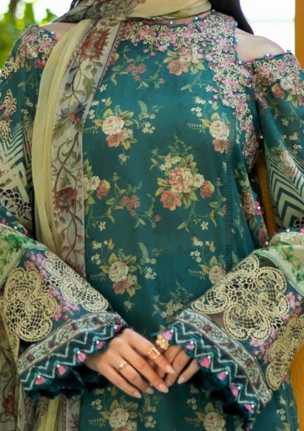 Emerald Botanical - 3 Piece Embroidered Lawn Suit | Ready To Wear