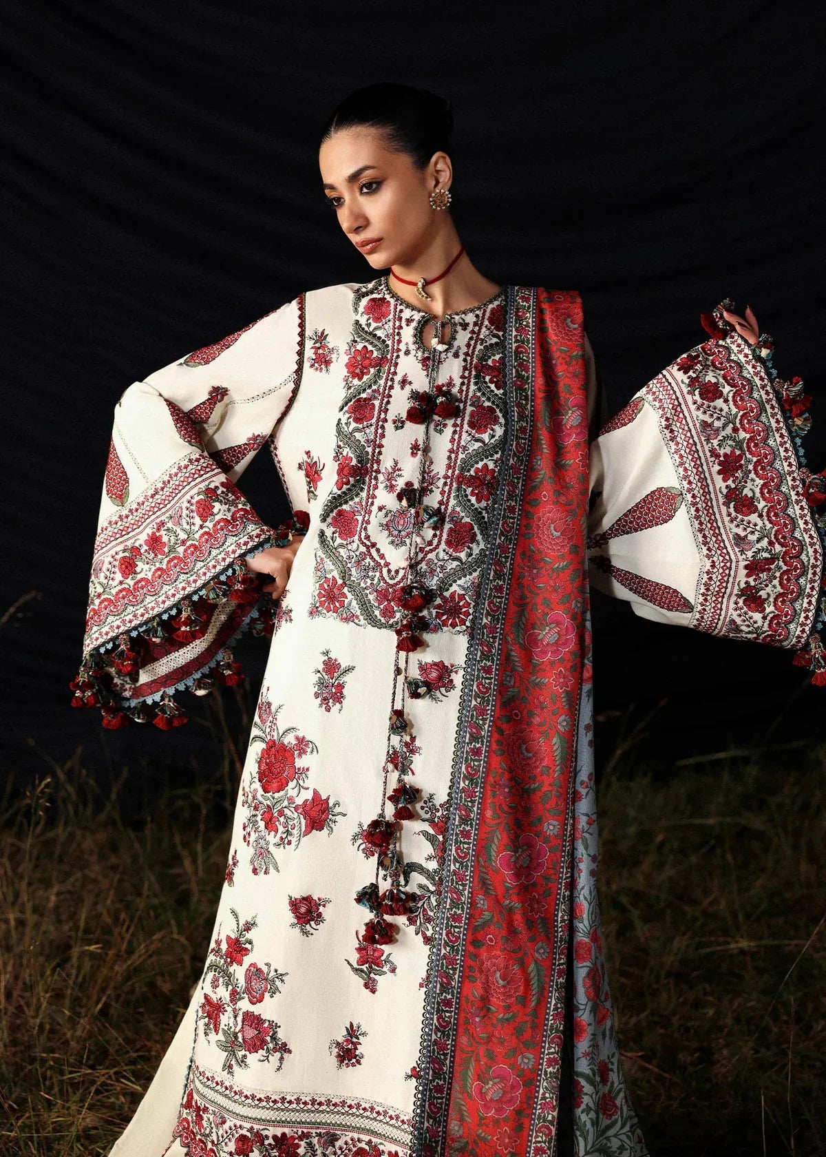 03-Piece Lawn Suit With Embroidery - Ready To Wear